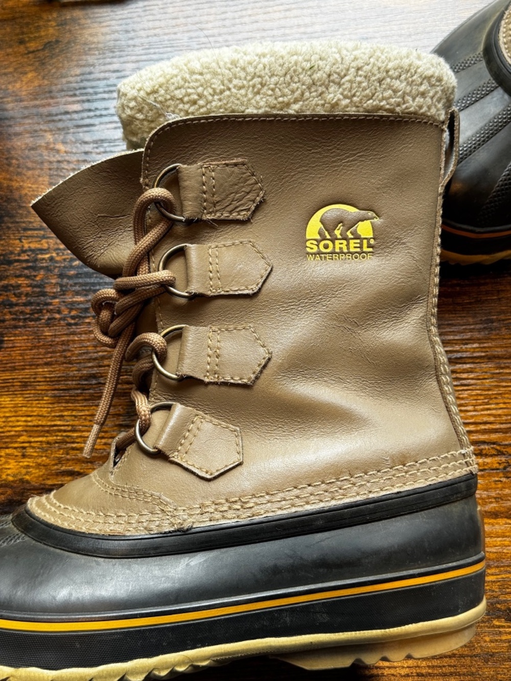 Sorel Caribou Womens Winter Boots